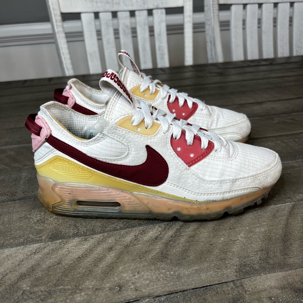 Nike Womens Air Max 90 Terrascape 
White‎ Running Shoes Sneakers Sz 8.5